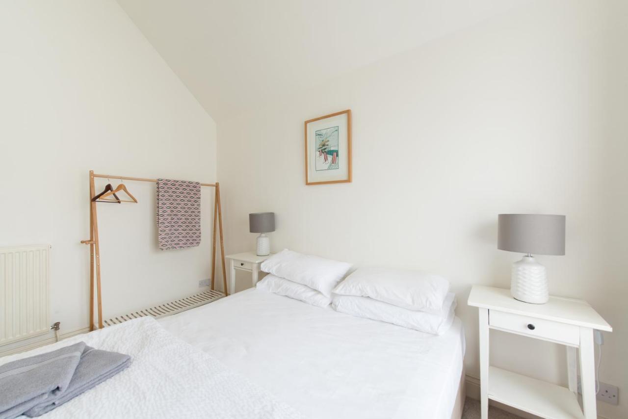 My Place Go - Cirencester Ngoại thất bức ảnh